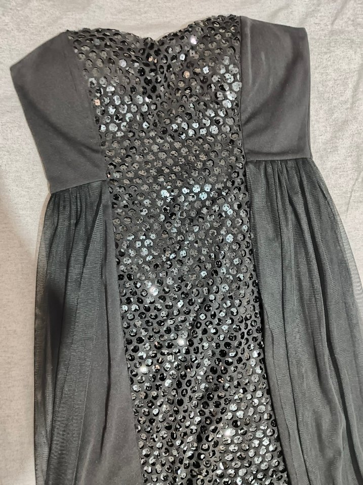 Siyah Straplez Uzun Payetli Gotik Abiye Elbise
dar kalıp - Görsel 3