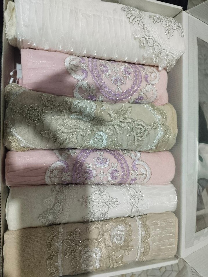 Nakışlı Çok Renkli Havlu Seti - Görsel 2