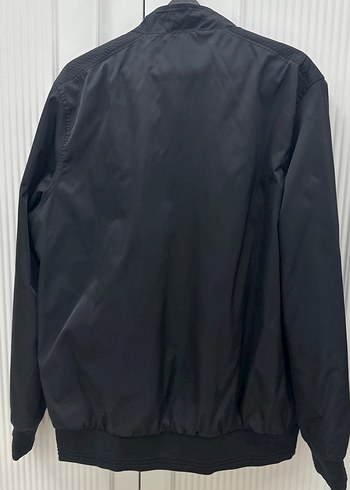 Siyah Fermuarlı Yaka Mont - Görsel 6