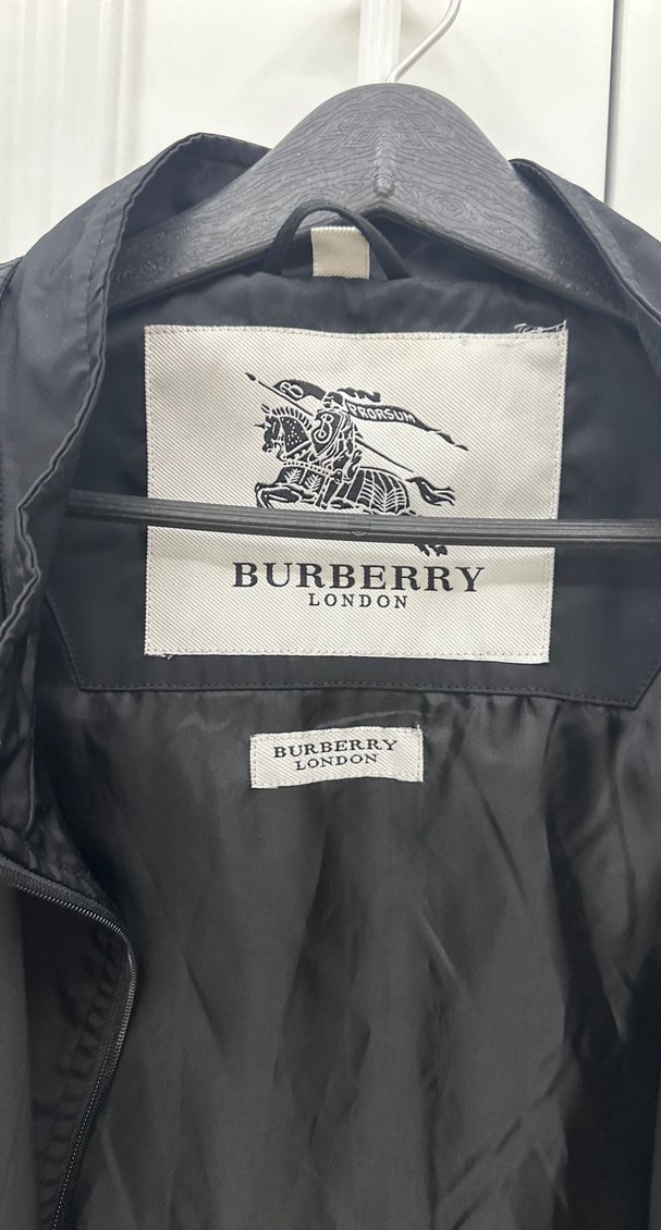 Siyah Fermuarlı Yaka Mont - Görsel 3