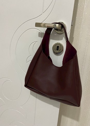 Trendyol & Milla Bordo Deri Tokalı Kadın Çanta
