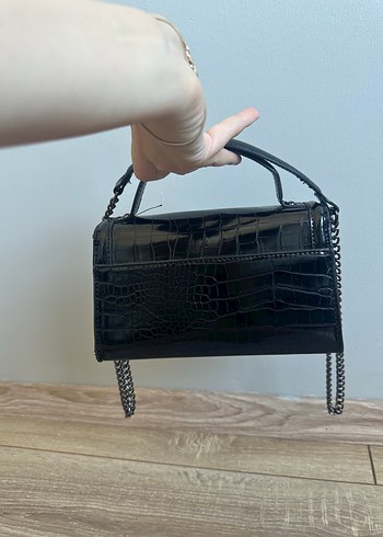  Beden siyah Renk Stradivarius Siyah Deri Çanta