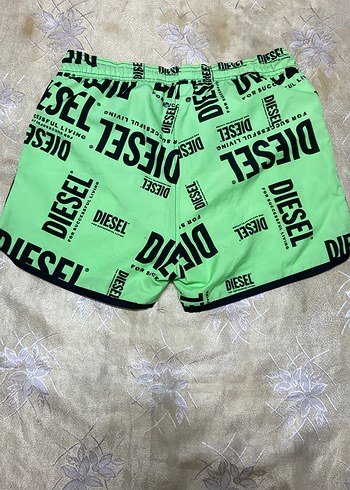 Renkli Baskılı Yeşil Diesel Erkek Mini Şort - Görsel 6