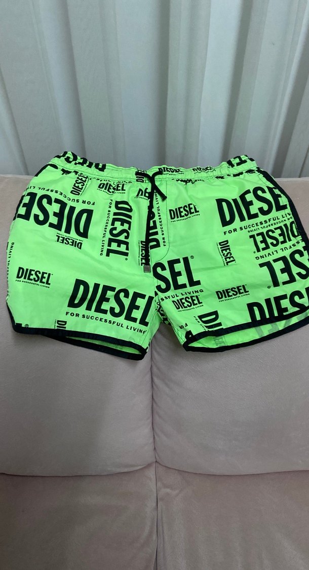 Renkli Baskılı Yeşil Diesel Erkek Mini Şort - Görsel 2