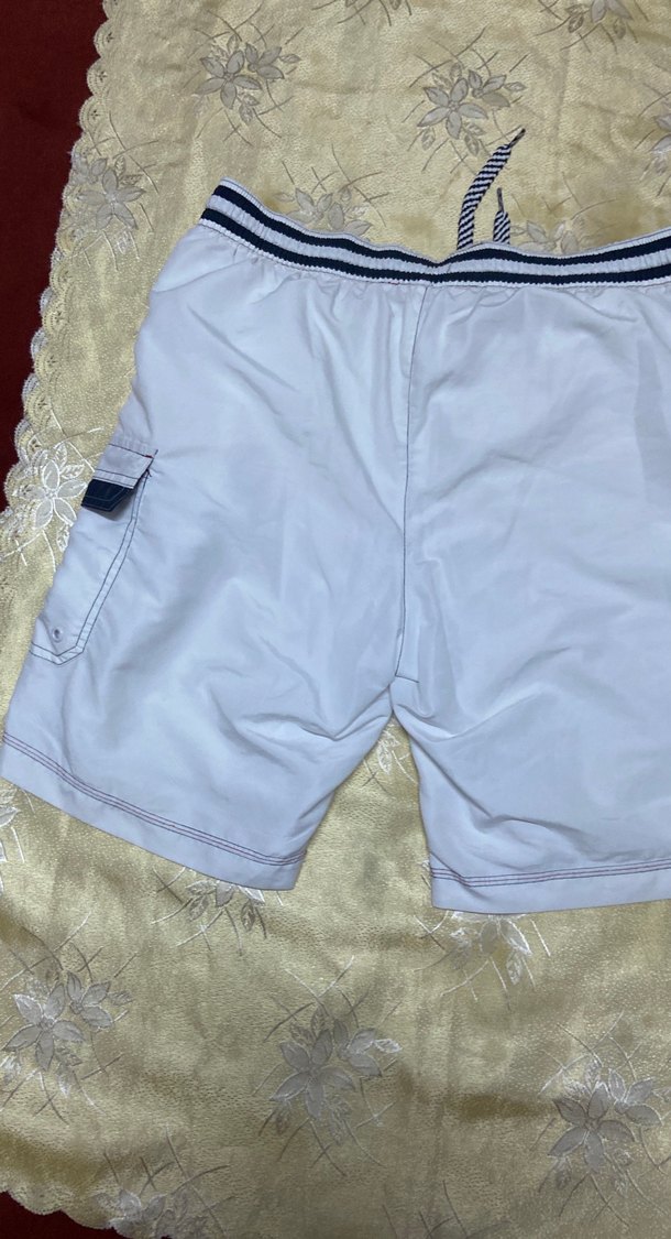 Beyaz Baskılı Erkek Deniz Şortu - Görsel 4