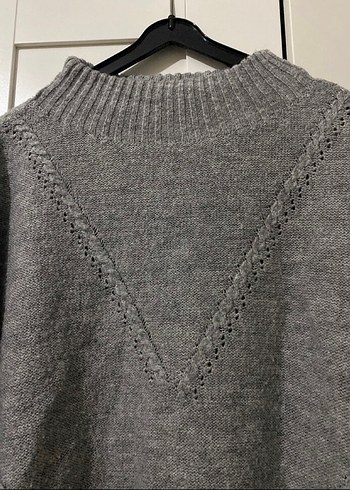 Gri Yüksek Yakalı Kadın Kazak - Görsel 2