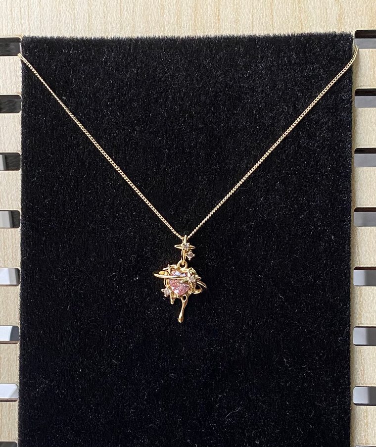 Çelik gezegen detaylı pembe kalp gold kolye - Görsel 4