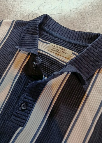 Düğmeli Beyaz Lacivert Çizgili Erkek Uzun Kollu Triko - Görsel 3