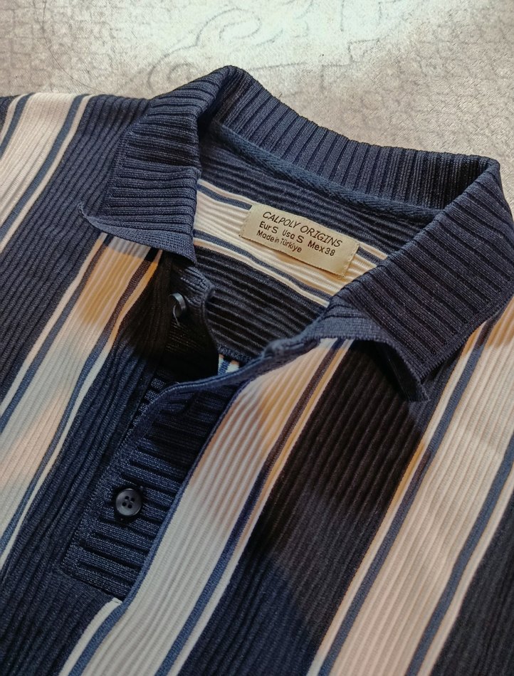 Düğmeli Beyaz Lacivert Çizgili Erkek Uzun Kollu Triko - Görsel 3