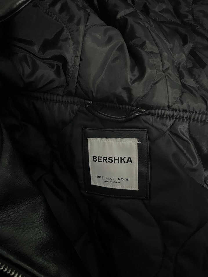 Kadın Siyah Deri Fermuarlı Ceket BERSHKA - Görsel 5