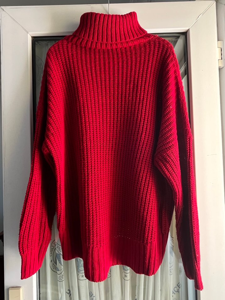 Kırmızı Boğazlı Örgü Kadın Kazak - Görsel 2