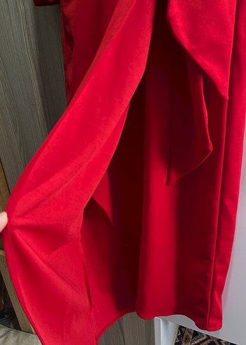 Kırmızı Drapeli Uzun Kadın Elbise - Görsel 4