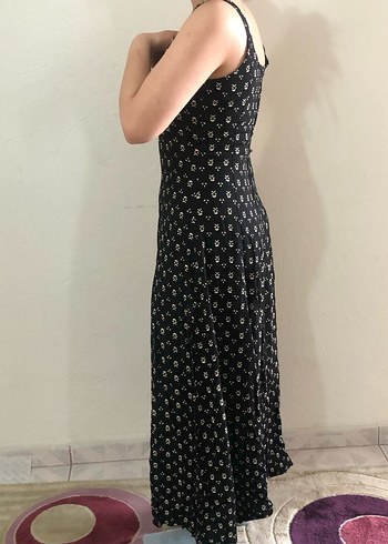 Zara Düğmeli Siyah V Yaka Midi Elbise