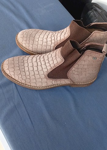 Kahverengi Yılan Derisi Desenli Süet Bot deri - Görsel 3