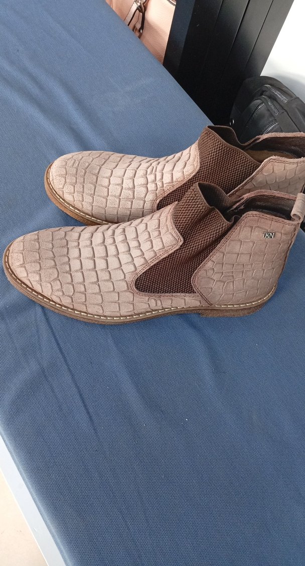 Kahverengi Yılan Derisi Desenli Süet Bot deri - Görsel 3