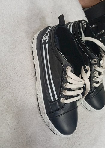 Siyah Çizgili Bağcıklı Stiletto Topuklu Kadın Spor Ayakkabı - Görsel 2