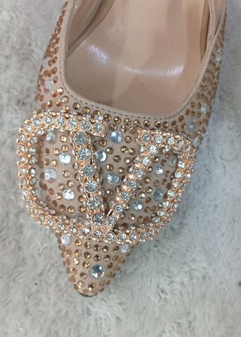 Valentino Kadın Bej Süet Topuklu Stiletto - Görsel 3