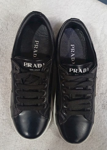 Prada Siyah Parlak Spor Ayakkabı - Görsel 3