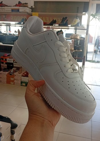 Nike Beyaz Sneaker