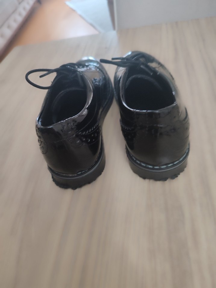 Parlak Siyah Erkek Çocuk Özel Ayakkabı - Görsel 5