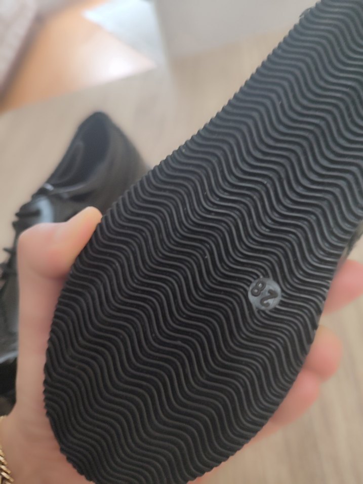 Parlak Siyah Erkek Çocuk Özel Ayakkabı - Görsel 4