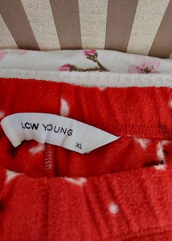 xl Beden Uzun Kollu Kırmızı Pijama takımı