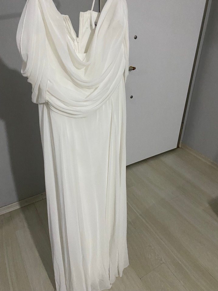 Beyaz A Kesim Uzun Gelinlik - Görsel 3