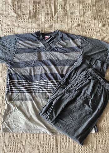 Gri V Yaka Kısa Kollu Erkek Pijama Takımı - Görsel 2