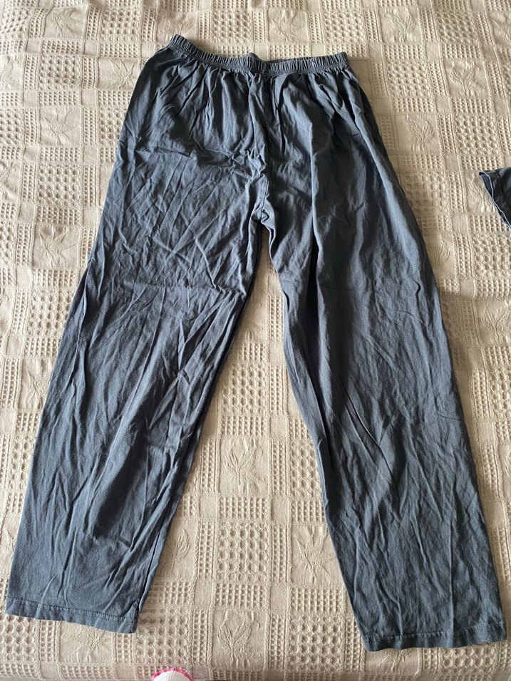 Gri V Yaka Kısa Kollu Erkek Pijama Takımı - Görsel 4