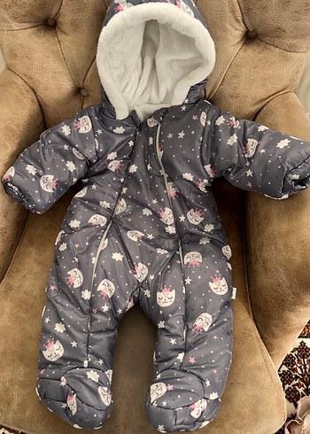 Gri Desenli Kürklü Bebek Kız Tulumu - Görsel 3