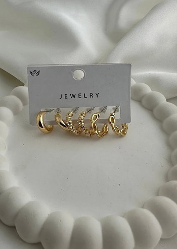 Gold Küpe Seti
