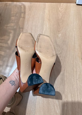 Deri Taba Rengi Topuklu Kadın Terlik - Görsel 4