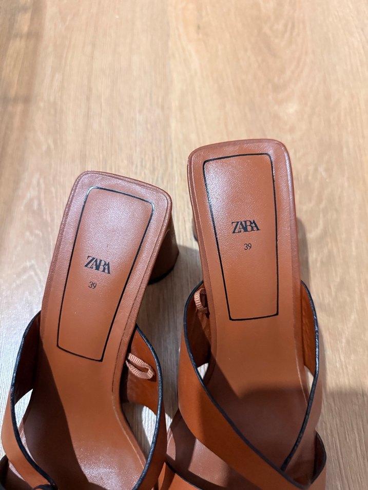 Deri Taba Rengi Topuklu Kadın Terlik - Görsel 5