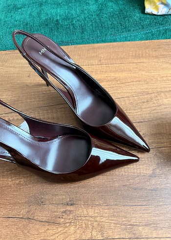 Bordo Rugan Tokalı Stiletto Topuklu Kadın Ayakkabı - Görsel 4