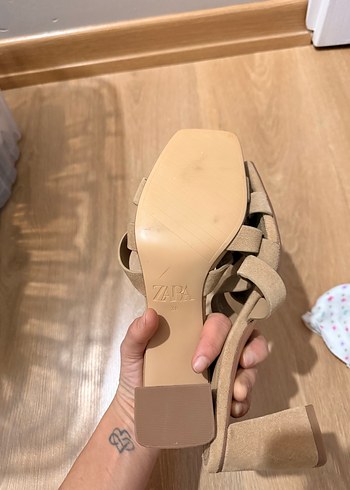 Bej Süet Tokalı Kadın Terlik - Görsel 2