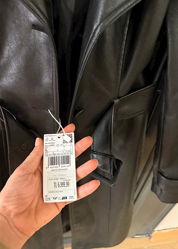 Kemerli Siyah Deri Kadın Trençkot - Görsel 4