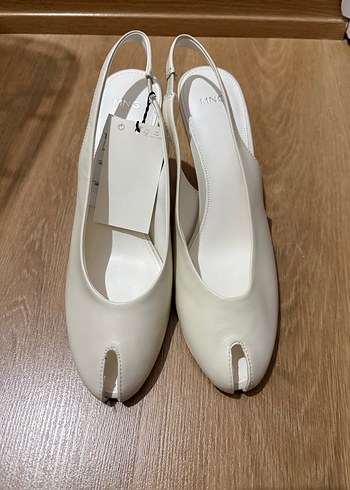 Beyaz Stiletto Topuklu Kadın Sandalet - Görsel 3