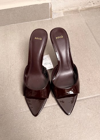 Kahverengi Rugan Stiletto Kadın Terlik - Görsel 6