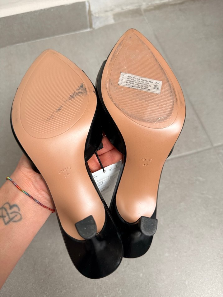 MNG Siyah Stiletto Topuklu Kadın Terlik - Görsel 4