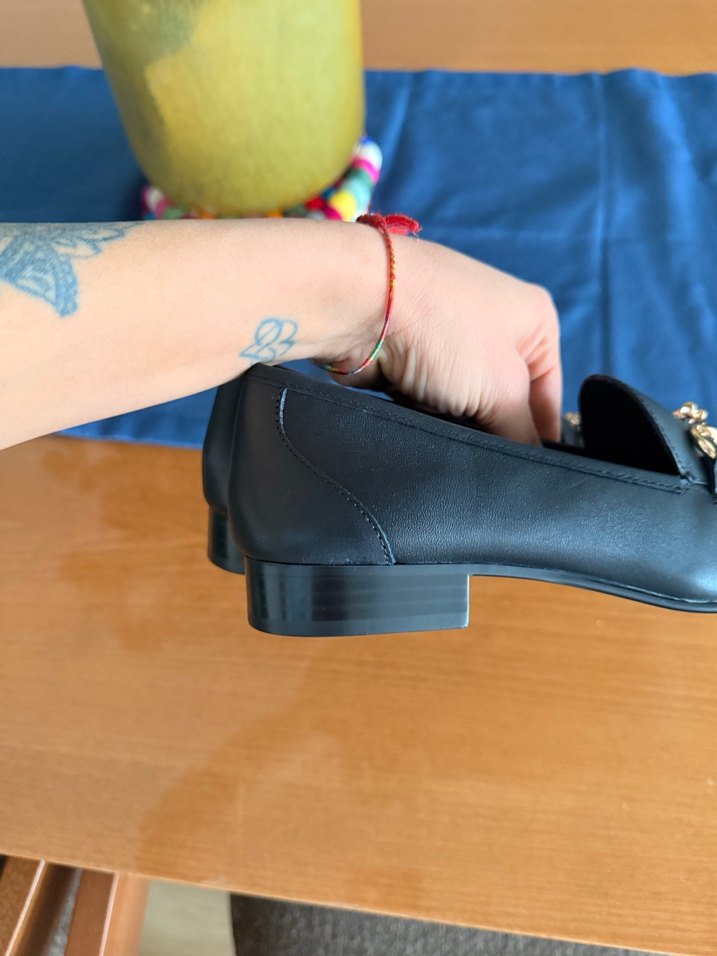 Altın Renkli Akıllı Bileklik - Görsel 3