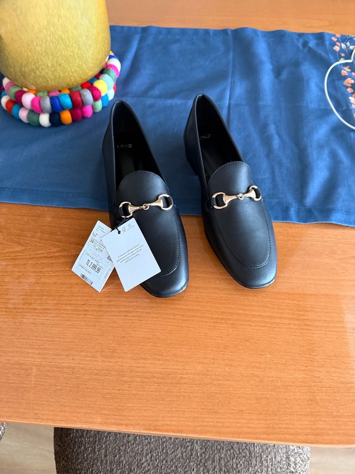 Altın Renkli Akıllı Bileklik - Görsel 5