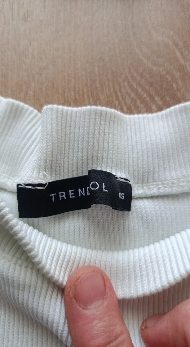 Beyaz Çocuk Atlet Üstü - Görsel 2