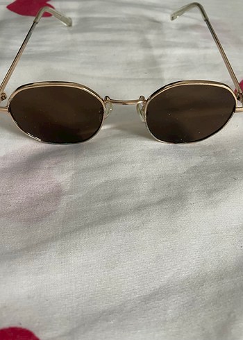 Koyu Bej Retro Kadın Güneş Gözlüğü - Görsel 2