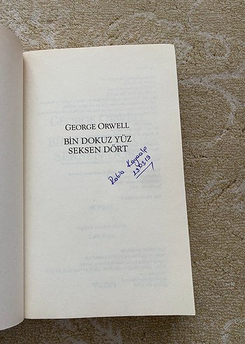 George Orwell - 1984 Roman - Görsel 3