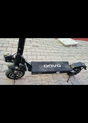 Çocuklar için Siyah Onvo Scooter