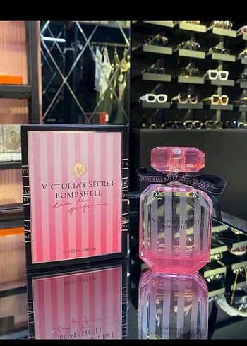 Victoria's Secret Bombshell Kadın Parfümü 100 ml