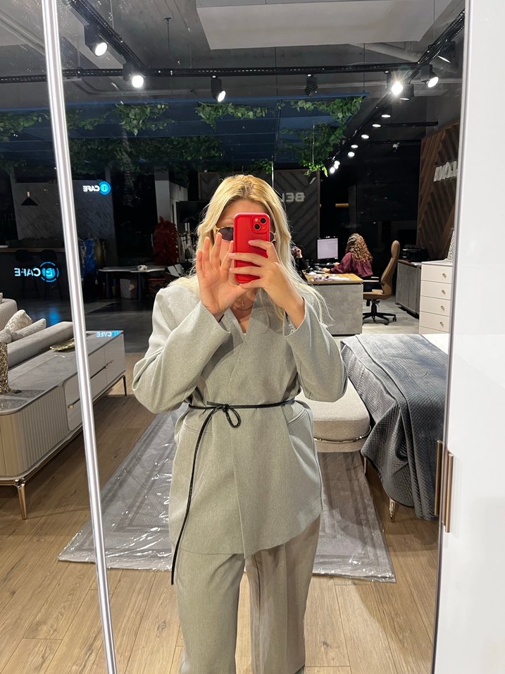 Gri Kemerli Midi Ofis Ceketi - Görsel 2