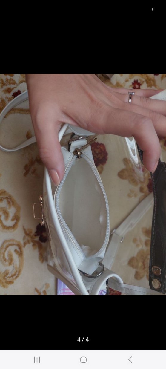 Şeffaf Beyaz Modern Klasik Tokalı Askılı Kadın Çanta - Görsel 4