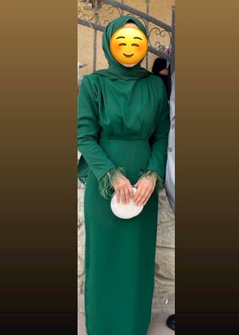 Uzun Kollu Yeşil Drapeli Abiye Elbise