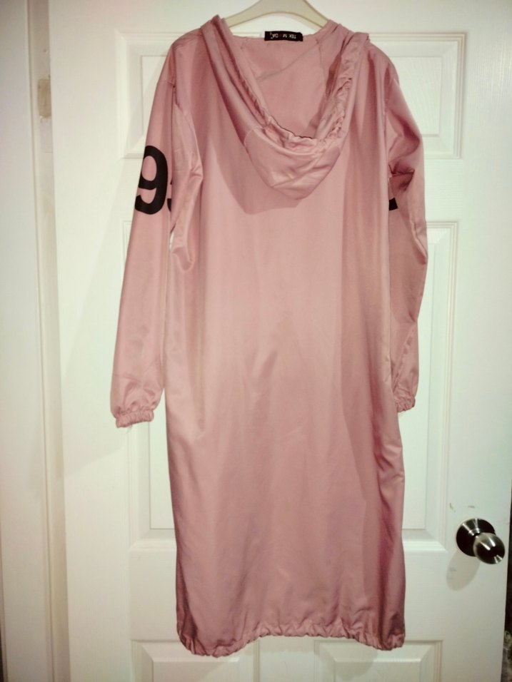 Pembe Uzun Rahat Kesim Kadın Yağmurluk - Görsel 2